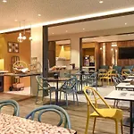 酒店 第戎火车站宜必思酒店 3*