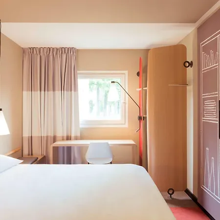 Ibis Gare 3*