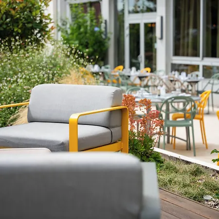 イビス ガル ディジョン