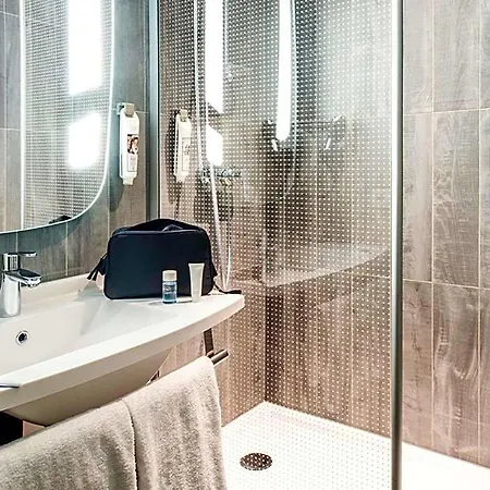Ibis Gare 3* Digione