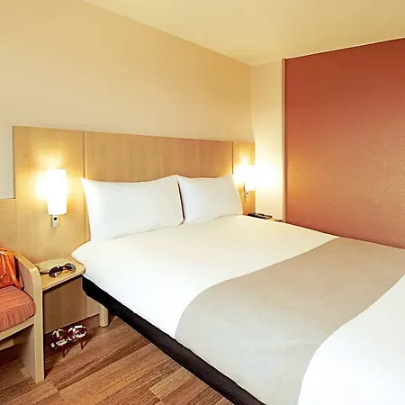 Otel Ibis Gare Dijon