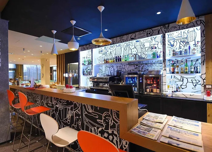 酒店 第戎火车站宜必思酒店